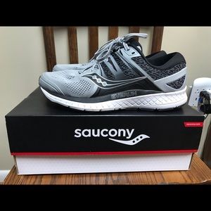 Saucony OMNI ISO Everun size 9.